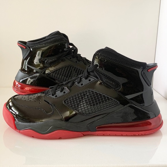 Jordan Other - Jordan Mars Basketball Sneakers